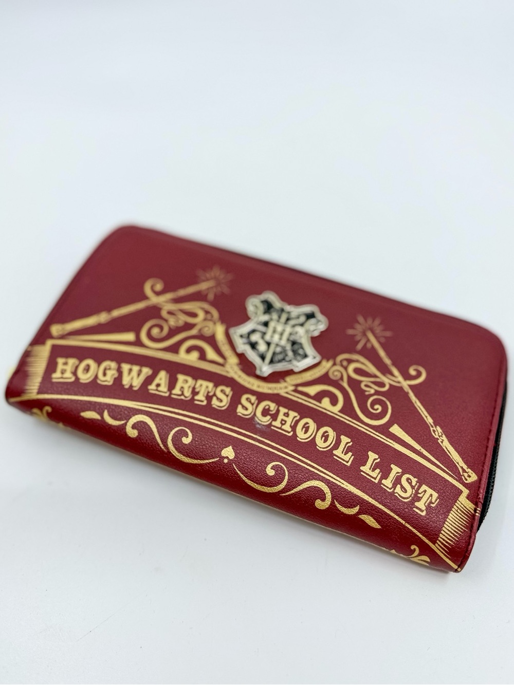 Harry Potter Hogwarts School List Zip Around Wallet Burgundy